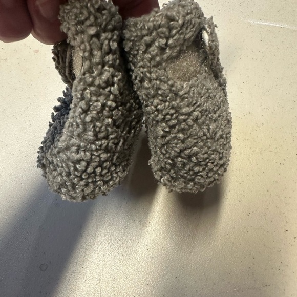 ZARA GREY DEEP PILED Velcro side strap unisex cottagecore bootie 6-9mths - Picture 6 of 10